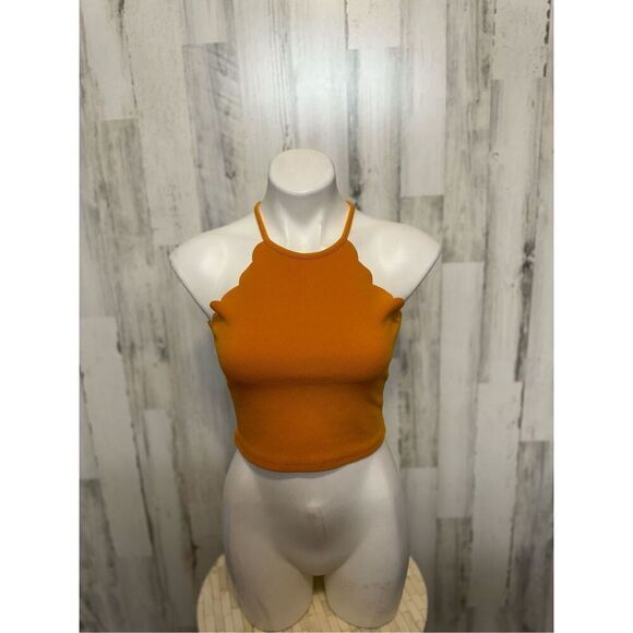 Crop top - Picture 1 of 6